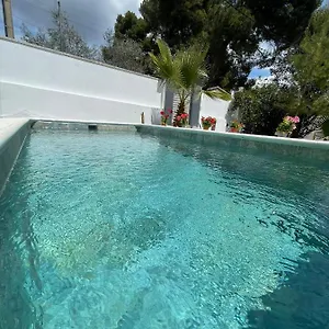 lacasita-rural-con-piscina.catalonia-hotels.com/